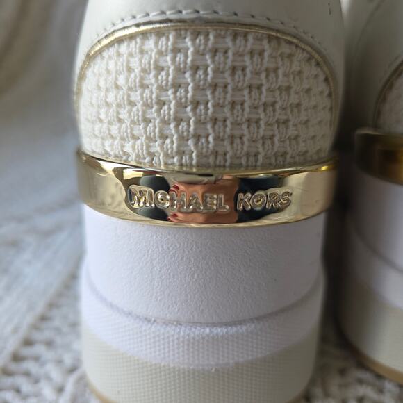 NEW Michael‎ Kors Women Georgie Knit Trainer Lace Up Sneakers Size 6M White Gold - Picture 5 of 10